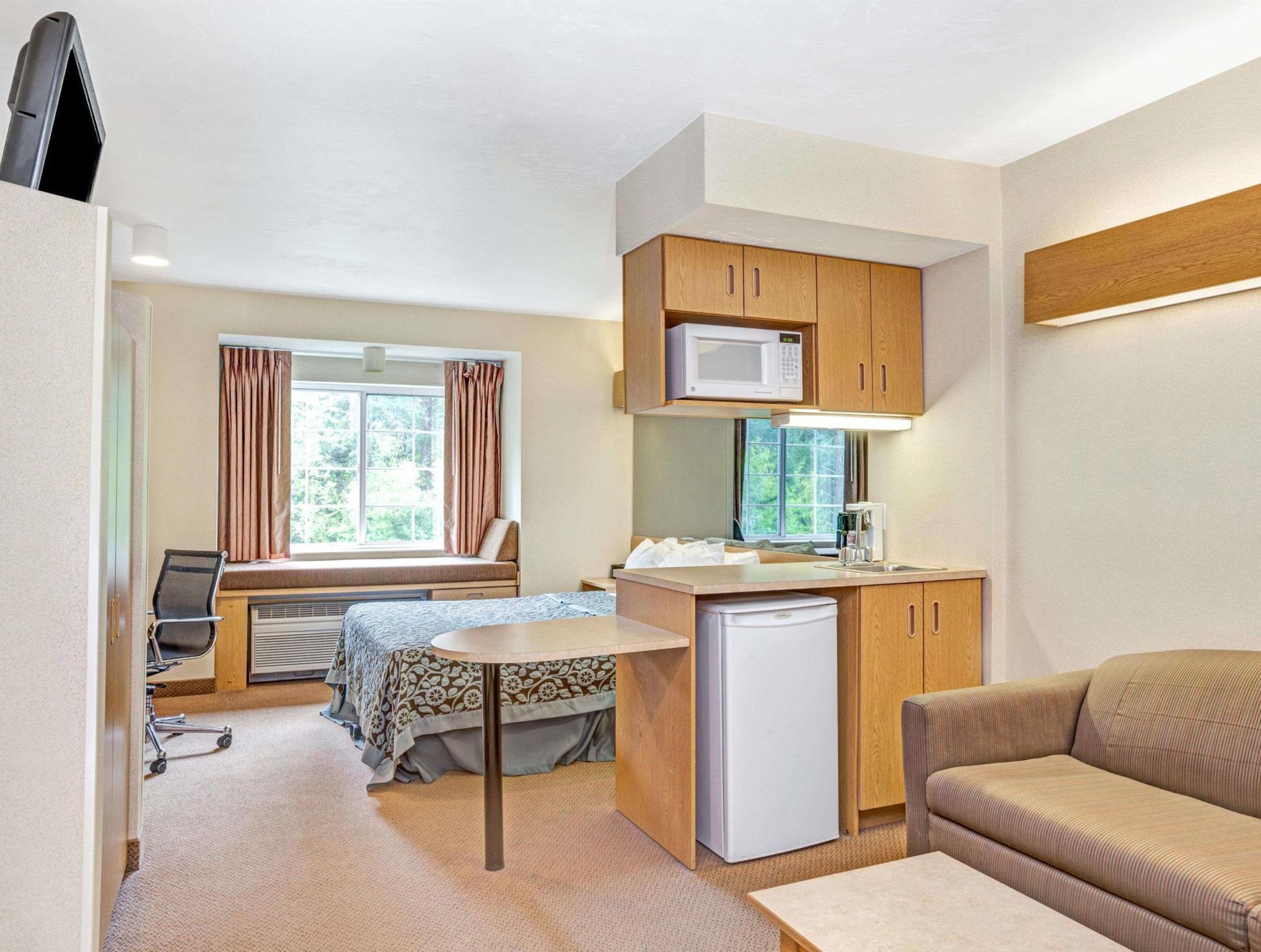 Days Inn By Wyndham Sturbridge Kültér fotó